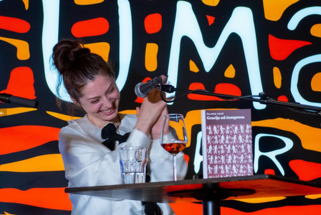 Objava o knjizi Gracija od čempresa sa stranice Zadarski tjednik
