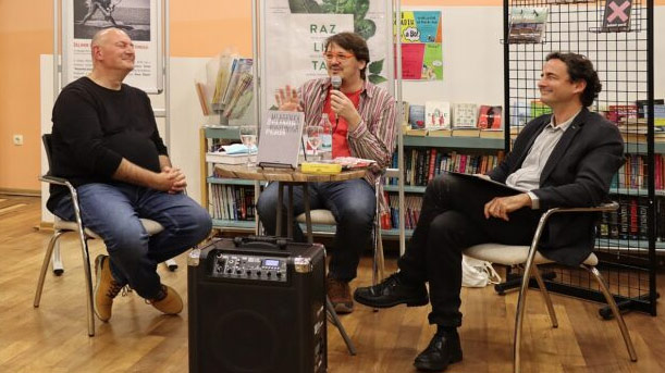 Mladenka kostonoga, galerija 6